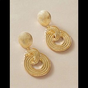 NWOT Textured Round Drop Earrings Gold